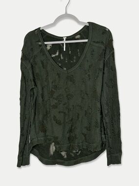 Free People Distressed Destroyed V-Neck Pullover Top Green Size M